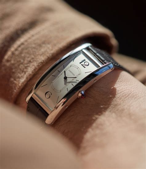 tank cintree cartier|cartier tank cintree platinum edition.